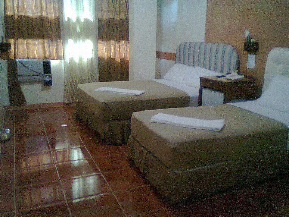 Golden Stallion Suites Cagayan de Oro Luaran gambar