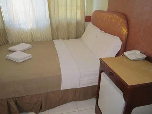Golden Stallion Suites Cagayan de Oro Luaran gambar