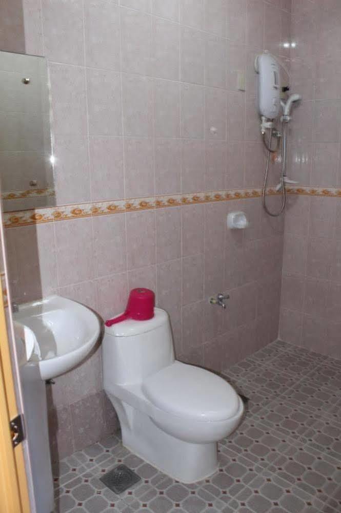 Golden Stallion Suites Cagayan de Oro Luaran gambar